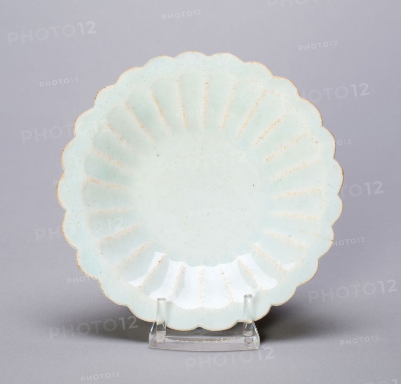 Dish with Lobed Cavetto and Foliate Rim, Song dynasty (960–1279), 11th/12th century, China, Qingbai ware, glazed porcelain, H. 2.0 cm (13/16 in.), diam. 10.7 cm (4 3/16 in.)