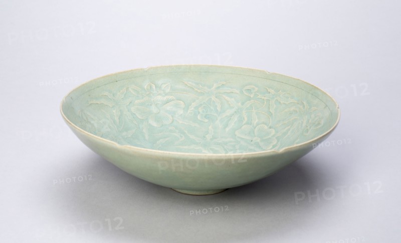 Lobed Bowl with Hibiscus and Floral Medallion, Goryeo dynasty (918–1392), 12th century, Korean, South Korea, Stoneware with underglaze molded design, H. 6.5 cm (2 9/16 in.), diam. 19.8 cm (7 13/16 in.)