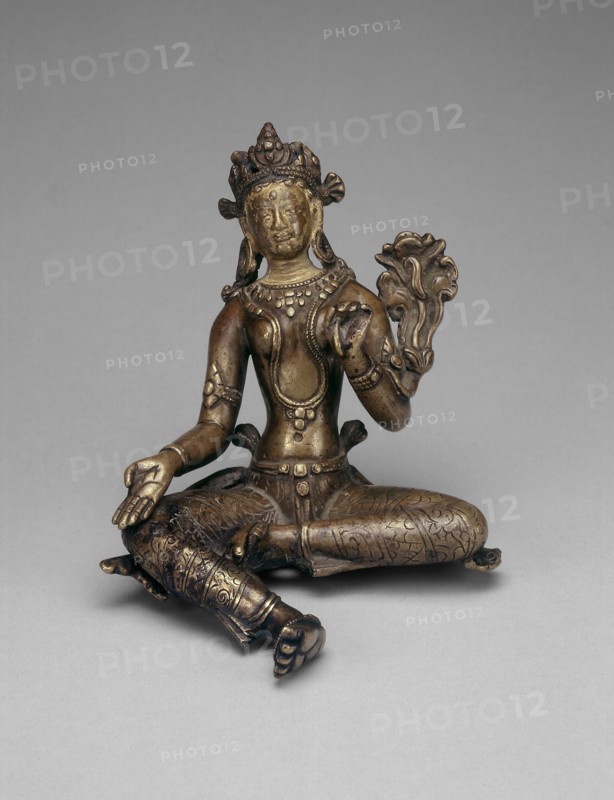Goddess Green Tara Seated with Hand in Gesture of Gift Giving (Varadamudra), 16th century, Nepal, Nepal, Gilt copper alloy, 17.8 x 7.6 x 5.5 cm (7 x 3 x 2 1/8 in.)