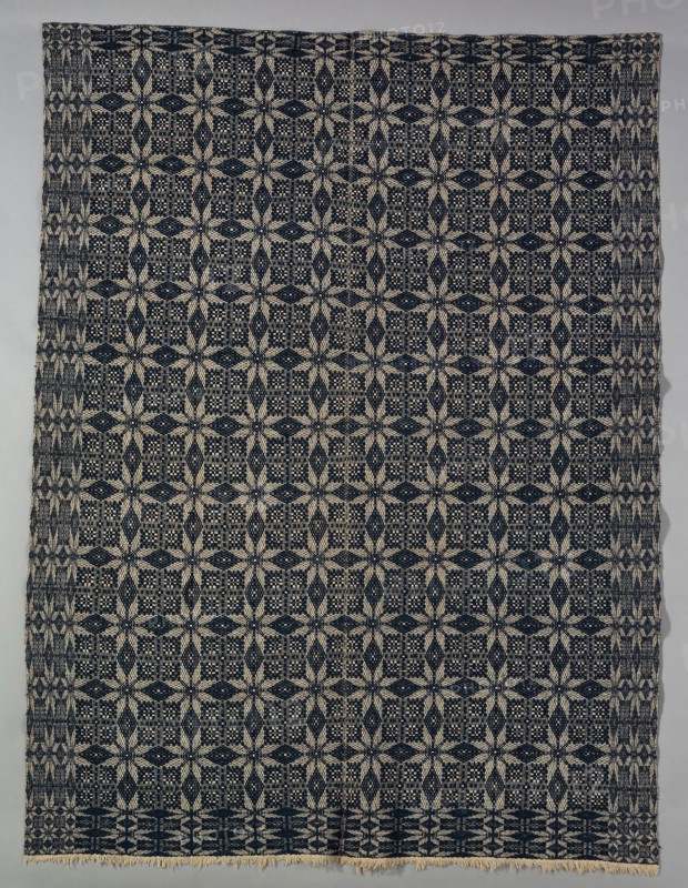Coverlet, 1820/40, United States, Probably Pennsylvania, Pennsylvania, Cotton and wool, plain weave with supplementary wefts in composite point twill weave (star, work, multiple shaft), two loom widths joined, 245.4 x 182.6 cm (96 5/8 x 71 7/8 in.)