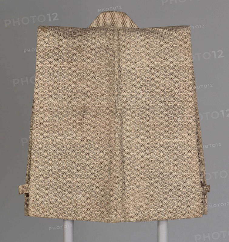 Surcoat or Vest, Late Edo Period (1603–1867)/Early Meiji Period (1868–1912), 19th century, Japan, Stencil on Japanese paper (probably kozo fiber), 68.6 x 63.5 cm (27 x 25 in.)