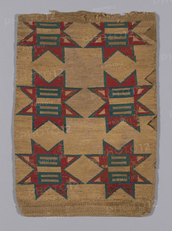 Storage bag, c. 1850/70, United States, Pacific Northwest region, United States, Bast fiber, 2 strand weft-twining, with wool and cornhusk, supplementary weft-twining (false-embroidery), 57.8 x 40.3 cm (22 3/4 x 15 7/8 in.)