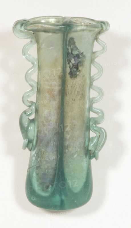 Kohl Container, 5th/6th century AD, Byzantine, Eastern Mediterranean, Levant, Glass, blown technique, 10.8 × 5.6 × 2.7 cm (4 1/4 × 2 1/4 × 1 1/16 in.)