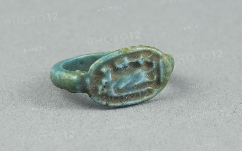 Ring: Figure of Tawaret (Thoeris), with sa (protection) sign, New Kingdom, Dynasty 18 (about 1390 BC), Egyptian, Egypt, Faience, W. 1 cm (3/8 in.), diam. 2.1 cm (13/16 in.)