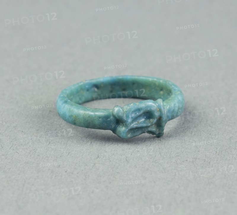 Ring: Figure of Serpent Uto (?), New Kingdom, Dynasty 18 (about 1390 BC), Egyptian, Egypt, Faience, W. 0.6 (1/4 in.), diam. 1.9 cm (3/4 in.)