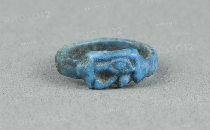 Ring: Udjat Eye, New Kingdom, late Dynasty 18 (about 1325 BC), Egyptian, Egypt, Faience, W. 0.6 cm (1/4 in.), diam. 1.4 cm (9/16 in.)
