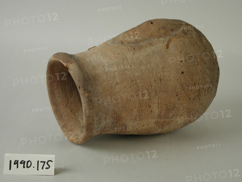 Egyptian, Bag-shaped Pot, between 3300 and 3100 BCE, Terracotta, Overall: 8 × 5 5/8 inches (20.3 × 14.3 cm)