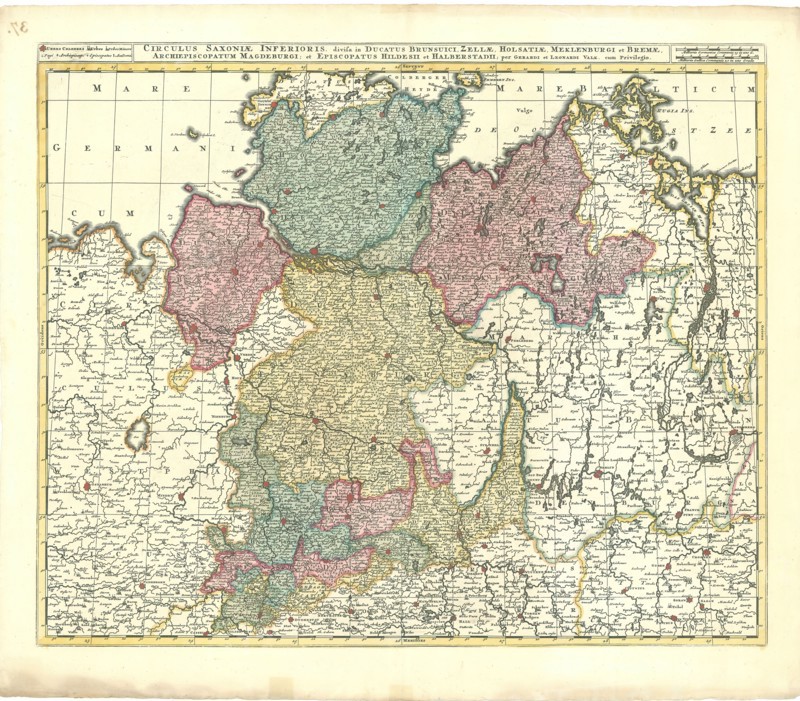Map, Circulus Saxoniae Inferioris, divisa in ducatus Brunsuici, Zellae, Holsatiae, Meklenburgi et Bremae, archiepiscopatum Magdeburgi, et episcopatus Hildesii et Halberstadii, Gerhard Valk (-1726), Copperplate print