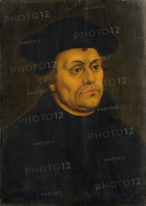 Portrait of Martin Luther, oil on panel, 49 x 34 cm, inscribed on the top right in black with a very coarsened serpent sign beneath the inscription: D., MARTIN., LVTHER, Lucas Cranach d. Ä., (Nachahmer / imitator), Kronach 1472–1553 Weimar