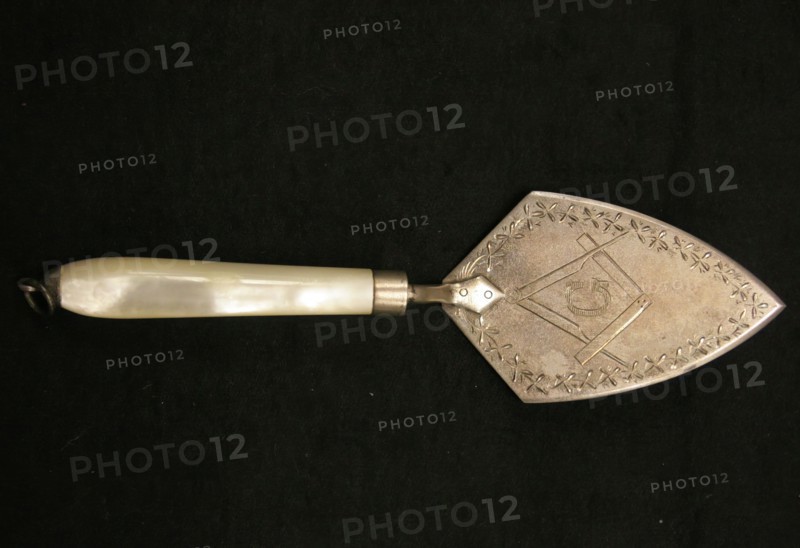 Unknown (American), Mason's Trowel, 1884, silver blade with mother-of-pearl handle, Overall: 6 1/2 inches (16.5 cm)