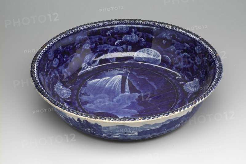 Table Rock, Niagara Bowl, between 1820 and 1840, white earthenware with blue transfer-printed decoration, Overall: 2 3/4 × 11 3/8 inches (7 × 28.9 cm)