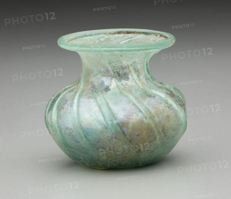 Roman, Jar, 4th Century AD, Glass, 2 3/4 x 3 1/4 in. diam. (7 x 8.3 cm)