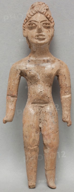 Puebla, Precolumbian, Figure, between 1500 and 900 BCE, earthenware, Overall: 4 1/2 × 1 1/2 inches (11.4 × 3.8 cm)