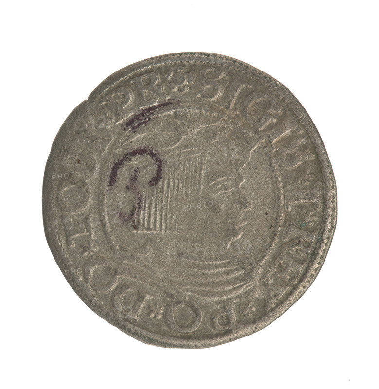 Gdansk grosz, Sigismund I the Old (King of Poland; 1506–1548). Obverse: Crowned male bust in profile turned to the right; in the rim between pearl borders inscription: .SIGIS.I.REX.PO.DO.TOCI.PR Reverse: Coat of arms of Gdansk; in the rim between pearl borders inscription: .GROSSVS.CIVI.DANCZ.1535. Date: 1535. Poland, Gdansk. Coin; diameter 22.2–22.7 mm, weight 1.77 g.