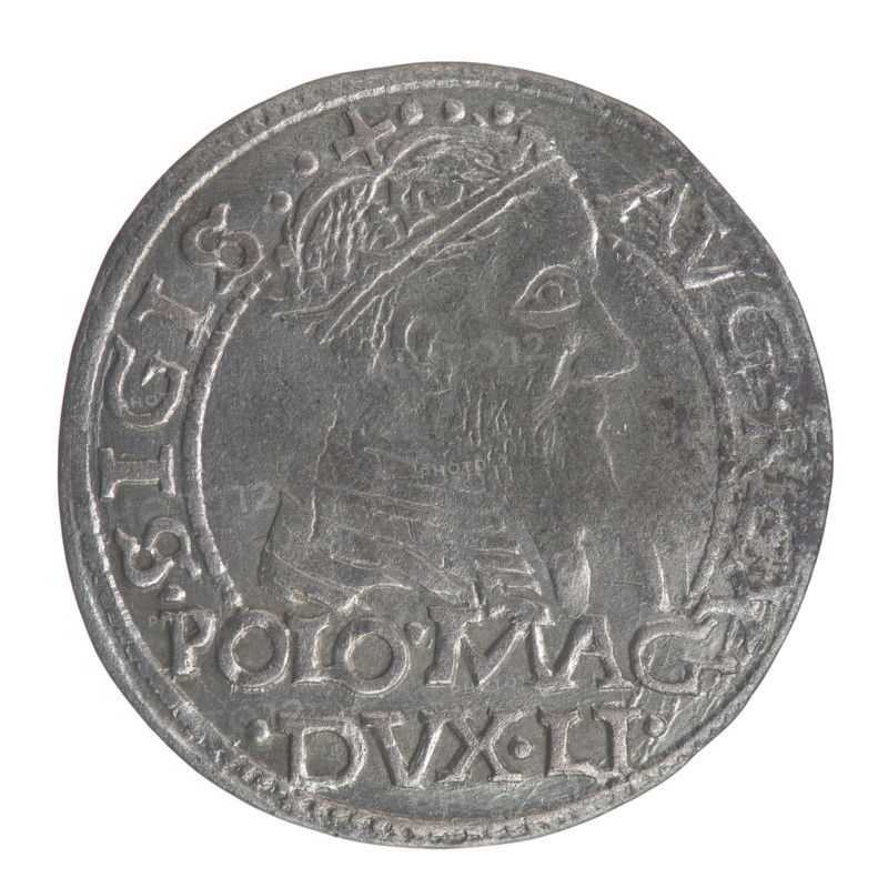 Lithuanian grosz on a Polish foot, Sigismund II Augustus (King of Poland; 1544–1572). Polish coin (1567). Obverse: Crowned male bust in armor turned right, inscription in half-circle: .SIGIS - AVG.REX; at bottom in two lines: POLO.MAG./.DVX.LI. Reverse: Lithuanian Pogon turned left, below a crown dividing the date 15 - 67, a monogram of the letters SA and the Columns of Gediminas coat of arms, which divide the rim inscription: MONETA.MAGNI.DVCA.LI. Diameter ca. 22.3–23.0 mm; weight 1.94 g.