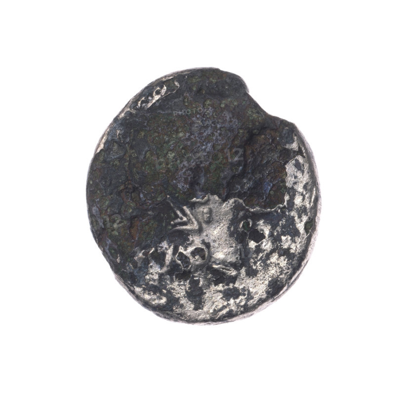 Denarius subaeratus; issuer: Manlius Mancinus, T. (fl. 111–110 BC), publishers: Claudius Pulcher, Ap. (fl. 111–110 BC) and Urbinius, Q. (fl. 111–110 BC). Obverse: head of Roma in a helmet facing right. Reverse: Victoria (Wiktoria, personification) driving a triga to right; below, inscription MANL. (MANL in ligature) AP.CL.Q.VR (VR in ligature). Pearl border. Iconography: Wiktoria on a triga; head of Roma; helmets. Date: 111–110 BC, Roman Republic. Place: Rome. Coin; plated; diameter 17.2 mm; weight 2.68 g; axis 180°.