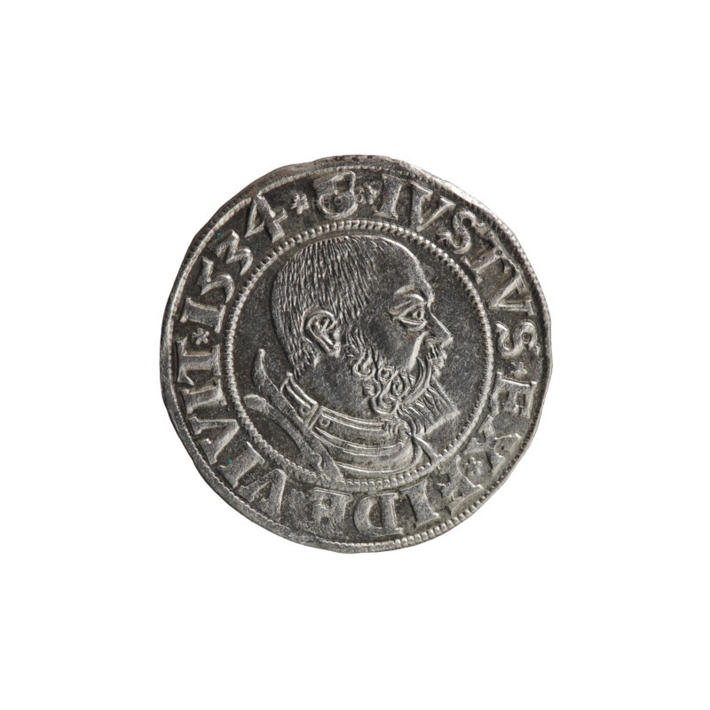 grosz; Straub (Strawb), Heinrich, publisher; Decjusz, Jost Ludwik (fl. 1528-1535); Wille, Albrecht (fl. 1520-?), publisher; eagles; Albrecht Hohenzollern (Prince of Prussia; 1490-1568) — iconography; Hohenzollern (coat of arms); male busts in armour; Aw. Prussian Eagle, on its breast a crowned letter S. Along the rim, between the pearly borders, an inscription beginning with a rosette ALBER*D*G*MAR*BRAN*DVX*PRVS. Rw. Male bust in armor, profile turned to the right, short hair, beard with sideburns. Along the rim, between the pearly borders, an inscription beginning with the Hohenzollern coat of arms *IVSTVS*EX*FIDE*VIVIT*I534*. 1534, Königsberg, Ducal Prussia (1525–1701). Coin. Diameter 23.1 mm; weight 2.04 g; axis 140°.