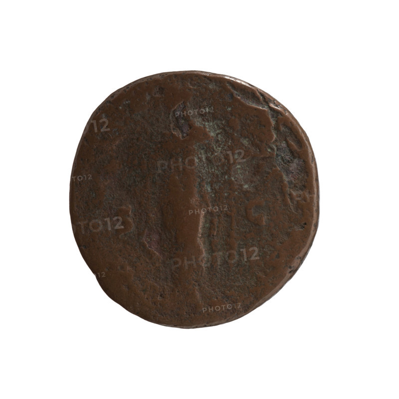 Dupondius, Faustina the Elder (98–141; Roman empress 138–141) (posthumous), issuer Antoninus Pius (86–161; Roman emperor 138–161). Obverse: Bust of Faustina I in drapery facing right, legend DIVA · FAVS. Reverse: Female personification standing left, right hand outstretched holding a globe with a phoenix or palladion, left hand holding a long scepter or torch; circumferential legend illegible, field mark SC. After 141 CE. Roman Empire (27 BCE–476 CE), Rome. Coin. Diameter 25.0 mm; weight 7.70 g; axis 0°.