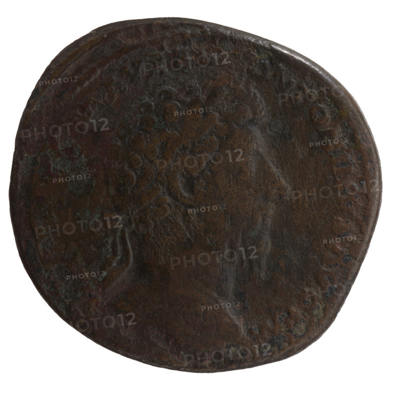 Sestertius of Marcus Aurelius (121–180; Roman emperor 161–180), issuer: Marcus Aurelius — iconography: scepters, altars, personifications, pateras, snakes, horns of plenty, Salus (personification). Obverse: Head of Marcus Aurelius with laurel wreath facing right, inscription IMP M VREL ANTONINVS AVG PM. Reverse: Salus standing left, holding a patera in her right hand feeding a snake wrapped around an altar, and a scepter in her left hand; inscriptions SALV VGV VII, in episode, III, in fields, -C. Date: 162–163. Culture: Roman Empire (27 BC–476), Rome. Object type: coin (sestertius). Measurements: diameter 30.5–32.0 mm, weight 23.75 g, axis 0°.