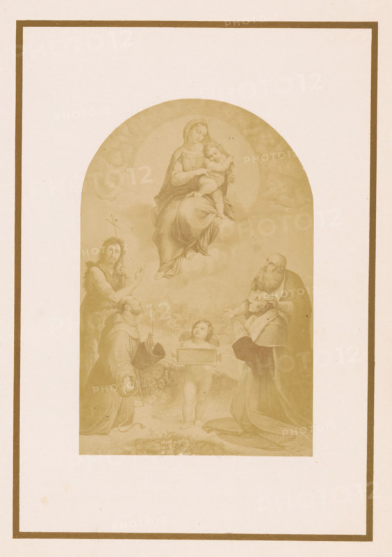 Photo reproduction of a print after a painting depicting the Madonna of Foligno, photograph, reproduction, page, photographer: E. Hufnagel, after print by anonymous, after painting by Rafaël, c. 1855 - in or before 1860, after print by, paper, albumen print, height 148 mm x width 110 mm, Madonna (ie Mary with the Christ-child) in the air, or on the clouds, A sepia-toned framed print shows an arched central image with a seated woman holding a child near the top, surrounded by faint cloud-like shapes; below them stand robed male figures in various poses, one with a long beard touching another’s head, another holding a staff and wearing a simple garment, and a small nude child figure in the lower center holding a rectangular object; the scene includes drapery folds, soft shading, and a pale border with a darker rectangular outer frame.