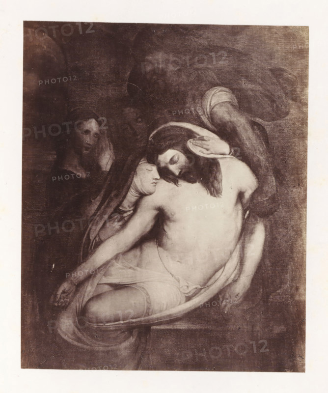 Photo reproduction of The Entombment of Christ by Antoine Wiertz, photograph, reproduction, page, check stamp: 'SOCIÉTÉ ROYALE BELGE DE PHOTOGRAPHIE, 69, RUE KEYENVELD, BRUXELLES', photographer: Edmond Fierlants, after painting by Antoine Joseph Wiertz, c. 1863 - in or before 1868, paper, albumen print, height 143 mm x width 116 mm, Christ's body on or in the grave, A monochrome image of a classical painting showing three figures closely grouped: a central male figure with long hair and a beard is depicted partially unclothed and leaning forward with closed eyes, a veiled female figure supports him from behind with her head near his shoulder and a hand touching his head, and a second female figure stands slightly behind them with a downcast face. The scene shows draped cloth around the lower body of the central figure and soft shadowing and textured brushwork across the background and garments.