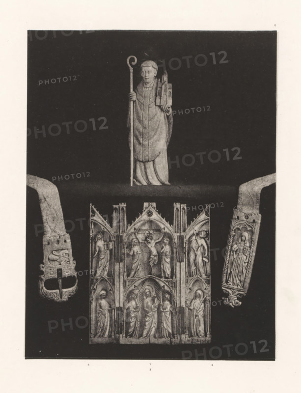 Triptych of ivory with scenes from the New Testament and three other religious objects of ivory, displayed at an exhibition on religious objects from the Middle Ages and Renaissance in 1864 in Mechelen, page, photomechanical print, number: '-4', number: '5. 6. 7.', number: '6 - 7 - 6, 5', photographer: Joseph Maes, Mechelen, clichémaker: Simonau & Toovey, 1864 - in or before 1866, paper, photolithography, height 210 mm x width 160 mm, New Testament, piece of sculpture, reproduction of a piece of sculpture (bone, ivory, arts), Period, 1864, A tall carved figure of a robed person holding a staff in one hand and a small model of a building in the other stands against a dark rectangular background near the top center of the image, below which a hinged multi-paneled carved altarpiece with pointed arches and numerous standing human figures in robes is visible, flanked by two elongated carved straps or fittings with decorative relief figures and ornate motifs on a dark field.