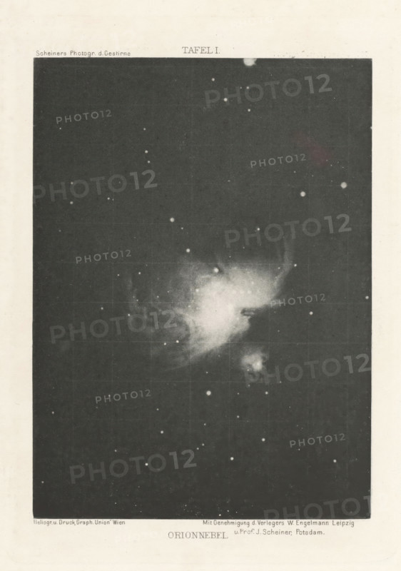 Orion Nebula, Orionnebel, page, photomechanical print, name: 'Scheiners Photogr. d. Gestirne Mit Genehmiging d. Vergers. W. Engelmann Leipzig u. Prof. J. Scheiner, Potsdam.', number: 'Tafel 1.', photographer: Julius Scheiner (possibly), maker: Graphische Union, Vienna, c. 1870 - in or before 1897, Graphic Union, Lower Austria, paper, photoaquatint, height 150 mm x width 110 mm, Print opposite title page., stars and constellations: Orion, A vertical rectangular dark panel fills most of the image, containing numerous small bright points scattered across a dark background and a larger irregular diffuse bright cloud with a slightly denser core and wispy extensions; the panel is set against a light textured border and shows faint straight gridlines over the dark area.