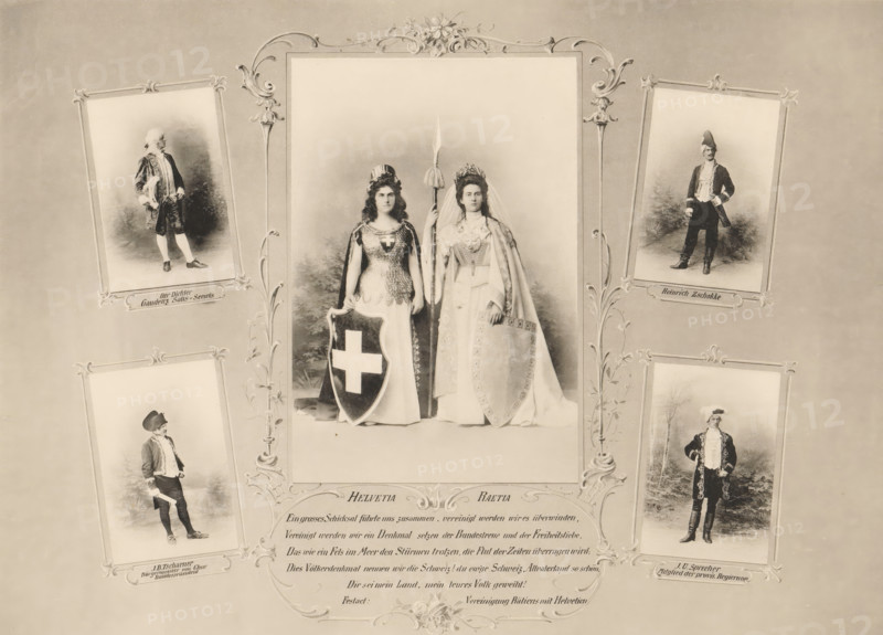 Composite group portrait of six actors in costume during the Calven-Feier in Chur, page, photomechanical print, montage photo, photographer: Lienhard & Salzborn, Chur, c. 1898 - in or before 1899, paper, collotype, photoprint, height 190 mm x width 256 mm, group of actors, troupe, actors on the stage, stage costume, A sepia-toned collage framed with ornate decorative borders shows a central portrait of two women standing side by side in historical costumes, one holding a spear and wearing a crownlike headpiece and a flowing cloak while the other wears a textured bodice with a shield bearing a cross, both with neutral expressions; surrounding the central image are smaller framed portraits of men in various historical garments and poses, each set against muted painted backdrops, and decorative floral motifs and scrollwork embellish the spaces between the frames.