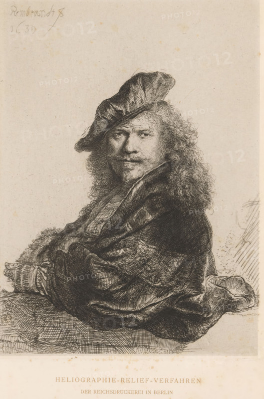 Reproduction of an etching with a self-portrait, reproduction, page, photomechanical print, number: 'Tafel IV', inscription: 'HELIOGRAPHIE-RELIEF-VERFAHREN, DER REICHSDRUCKEREI IN BERLIN, NACH DER RADIRUNG VON REMBRANDT VNA RIJN 'SELBSTBILDNISS'.', after print by Rembrandt van Rijn, printer (person): Reichsdruckerei, Berlin, c. 1885 - in or before 1890, Rembrandt van Rijn, after print by, printer (person), paper, chine collé, photoaquatint, heliogravure on chine collé, height 180 mm x width 134 mm, Print on eighth unnumbered page after page 351., Person, portrait, self-portrait of artist, print, eg: engraving, etching, lithography, A sepia-toned etched portrait of a man shown from the waist up seated and turned slightly to one side, wearing a soft, slouched hat and a voluminous cloak with intricate folds and textured shading; the man has curly hair and a beard, a direct gaze, and a subtle facial expression, with crosshatched lines defining facial features and fabric details, and the ba...
