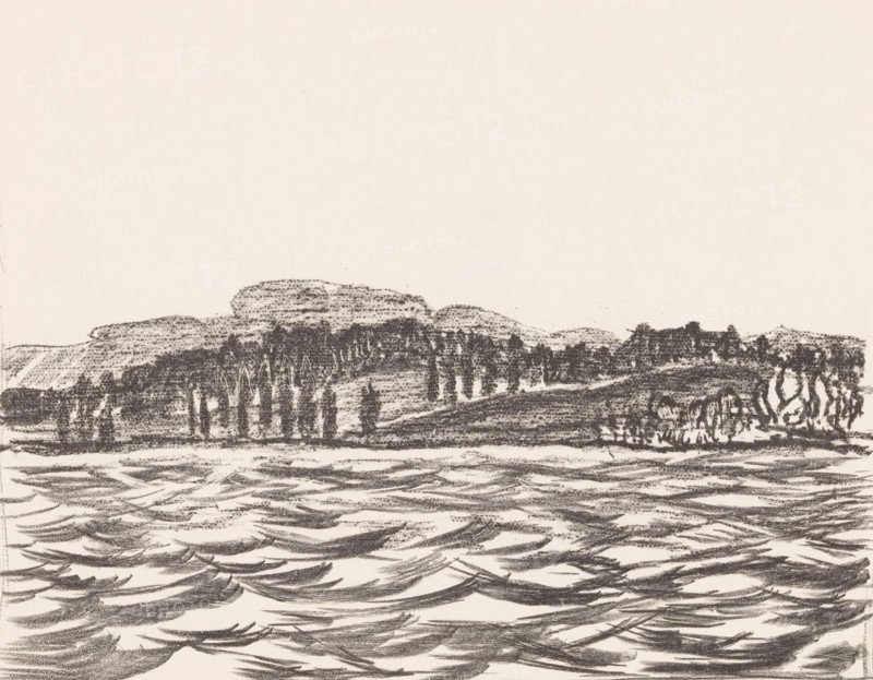 Starnberger See (original title), print, Tree-covered hills bordering the Starnberger See in Bavaria., printmaker: Henri Braakensiek, Munich, 1922, Bavaria, paper, lithography, height 235 mm x width 275 mm, lake, low hill country - HH - ideal landscapes, A monochrome sketch showing a wide expanse of water in the foreground with sweeping, curved strokes representing waves, and a distant shoreline across the middle ground featuring a low ridge of hills and clustered vertical marks suggesting groups of trees, all rendered in dark, grainy pencil or charcoal on a light background with a large area of empty sky above.