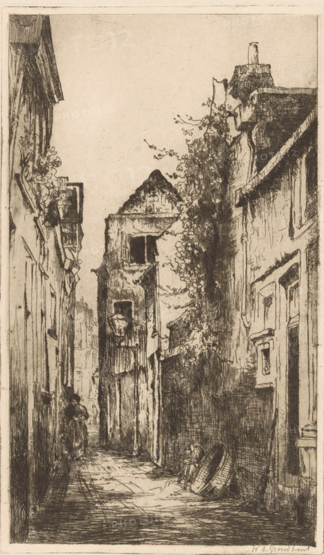 Alley in Leiden, print, A woman is walking in the alley. Next to her is a lamppost., printmaker: Willem Adrianus Grondhout (signed by artist), 1888 - 1934, paper, etching, intaglio printmaking technique, height 328 mm x width 195 mm, lane, alley, walking - AA - female human figure, street lighting, Leiden, A narrow, vertical street scene rendered in monochrome with tall, textured buildings flanking a cobbled pathway, showing windows and overhangs, a projecting balcony with foliage on one side, and climbing plants and vines growing up a wall on the other; a small, peaked-roof building is visible ahead with an open upper window and a hanging sign or draped fabric beneath its roofline; a lone figure stands in the shadowed distance along the path, and a basket or barrel lies tipped near the foreground by a wall; the image is composed of fine, varied lines and crosshatching creating shadows and architectural detail.
