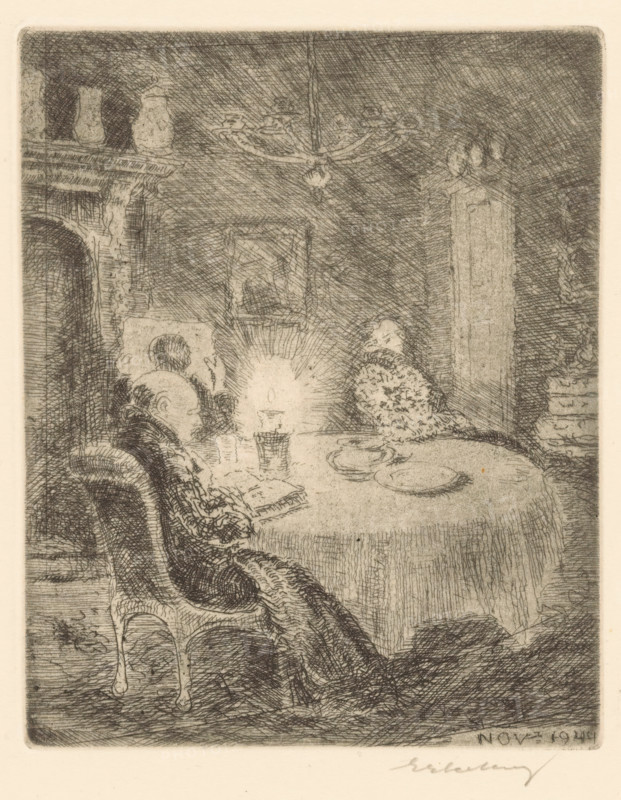 Reading men by candlelight, print, Three men in winter clothing around a table with a single burning candle on it. One of them is reading a book, another the newspaper. The third man is staring ahead., printmaker: Erkelens (signed by artist), 1944-11, paper, etching, intaglio printmaking technique, height 153 mm x width 123 mm, reading, candle, Second World War, A dimly lit interior scene rendered in fine etched lines shows two seated figures at a round table covered with a draped cloth, a bright flame on the table casting radiating light, plates arranged on the table, an elderly person in a high-backed chair holding a book with visible hands and curled hair, another figure seated opposite wrapped in a patterned shawl, an ornate carved mantelpiece with decorative vessels on top at the left, a framed picture on the wall behind the table, a tall column or cabinet with sculptural details at the right, a chandelier hanging from the ceiling, textured walls and floor, and intricately pattern...