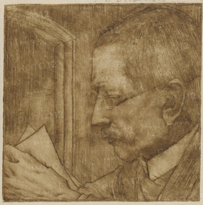 Portrait of Aegidius Timmerman, print, printmaker: Jan Toorop (signed by artist), 1900, paper, drypoint, intaglio printmaking technique, drypoint with plate tone on zinc in brown, height 101 mm x width 101 mm, Person, Aegidius Willem Carpenter, historical persons, A sepia-toned pencil drawing of a man in profile facing left, showing his head, ear, and part of his neck and shoulders, wearing round eyeglasses and a collared shirt with a jacket, with visible hair texture and closely rendered facial features, a hand holding folded papers positioned near the lower left, and vertical architectural elements or a column behind him against a textured background.