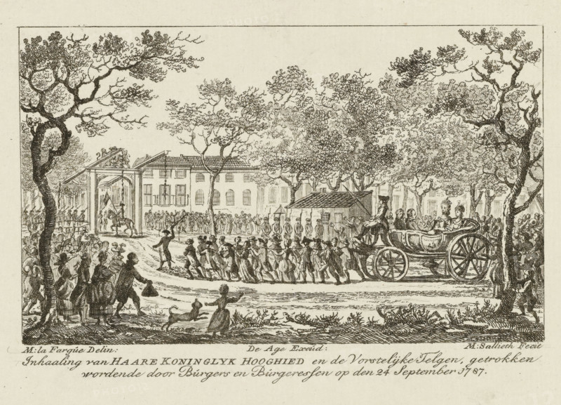 Welcome of Her Royal Highness and the Princely Offspring, drawn by Citizens and Citizenesses on September 24, 1787, Welcome of the Princess of Orange and the children, print, Welcome of the Princess of Orange and the children by the citizenry in The Hague, September 24, 1787. The open carriage with the princely family is drawn by men and women along the road to the Boschbrug., printmaker: Mathias de Sallieth, after drawing by Maria Margaretha la Fargue, publisher: Johannes François Jacobs d' Agé, Mathias de Sallieth, Maria Margaretha la Fargue, Johannes François Jacobs d' Agé, paper, etching, height 125 mm x width 201 mm, Used as an illustration in: De Haagsche princelyke en koninglyke almanach, voor het schrikkeljaar 1788. Johannes François Jacobs d'Agé: The Hague, 1788, Person, Wilhelmina of Prussia (1751-1820), public festivities at other royal events, not meant or mentioned above, human being(s) drawing or pushing a vehicle not usually propelled by manpower, Restoration of Stadthol...