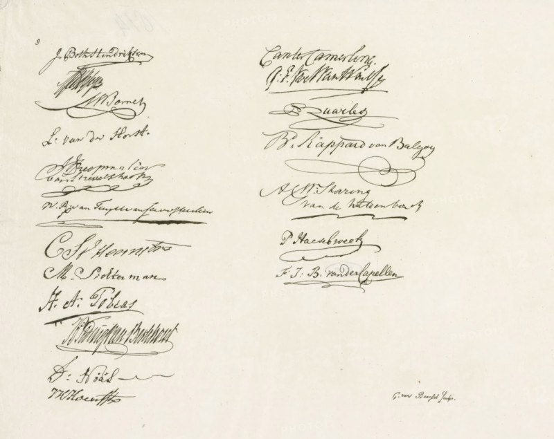 Sheet with signatures of the members of the Assembly of the Nobles, 1814, Signatures of the members of the Assembly of the Nobles, for the approval or rejection of the Constitution for the United Netherlands. Engraved after the original signatures, print, Series number, 9, The last sheet no. 9 from the series of nine sheets with the signatures in facsimile of the members of the Assembly of Nobles gathered for negotiations on the new constitution, in Amsterdam on March 29, 1814., printmaker: Cornelis van Baarsel, Netherlands, publisher: Johannes Allart, The Hague, paper, etching, height 241 mm x width 598 mm, Person, William I of the Netherlands, handwriting, written text, Inauguration of Prince William Frederick as sovereign prince, Amsterdam, Period, 1814-03-29, A cream-colored sheet featuring two vertical columns of dark ink cursive signatures and flourishes, with the left column showing denser, more cluttered handwritten marks and the right column containing larger loops and ornamen...
