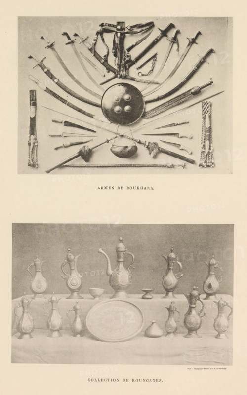 Armes de Boukhara. Collection de Kounganes, Two collections of objects from Central Asia, page, photomechanical print, Top: coat of arms from Bukhara, bottom: teapots and a tray., name: 'Silvestre et Cie, 97, rue Oberkampf.', printer (person): Silvestre et Cie, Paris, c. 1869 - in or before 1885, printer (person), paper, collotype, photogravure, height 275 mm x width 190 mm, Prints opposite page 152., weapons, tea-pot, samovar, A rectangular print divided into two photographic panels showing arranged objects on a pale background, the upper panel displays a semicircular arrangement of curved swords and scabbards radiating outward from a central round shield with raised bosses, with smaller daggers, straps, and a pair of tasselled metal-handled clubs positioned below and narrow decorative belts or bands at the sides, the lower panel shows a table covered with a cloth holding a symmetrical display of ornate ewers and pitchers of varying heights, bowls, a large shallow round tray leaning a...