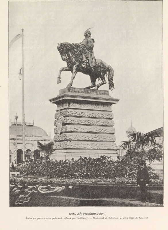 Equestrian statue of King George of Podiebrad in Prague, Král Jiri Podebradsky, page, photomechanical print, Prague, cliché maker: Carl Bellmann, c. 1888 - in or before 1893, photographer, paper, autotypie, height 253 mm x width 190 mm, Person, George of Podiebrad (king of Bohemia), equestrian statue, A large equestrian statue atop a tall, layered stone pedestal stands in the center of a landscaped area with flowerbeds and trimmed bushes; the bronze rider wears a flowing cloak and a helmet with a plume and holds the reins while the horse is captured mid-stride with one foreleg raised and a decorated tail, and the pedestal features carved ornamental bands and a sculpted emblem on its corner; a tall pole with a lamp rises to the left near a classical building with arched windows and a domed roof, while to the right palm-like plants and a dome of another structure are visible, and a uniformed figure stands near the lower right edge of the image.