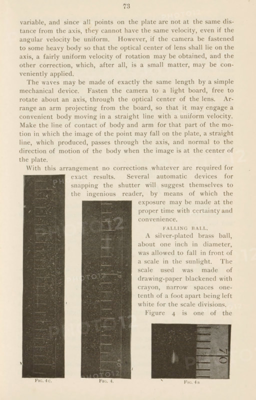 Vibrating tuning fork, page, photomechanical print, c. 1890 - in or before 1895, paper, autotypie, height 29 mm x width 38 mm, accessories, music: metronome, music stand, tuning fork, A page from a book showing a column of printed text across the top and down the right side, with three tall narrow dark photographic strips aligned vertically along the lower left and center and a small dark rectangular photograph near the lower right; the dark strips display faint horizontal lighter markings and the small rectangle shows a lighter central shape against a darker background and a portion of a ruler-like element at its edge; the paper has an off-white, slightly yellowed tone and a small centered page number appears at the top.