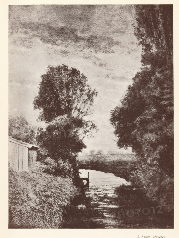 Reproduction of a painting of a landscape, reproduction, page, photomechanical print, monogram: 'Consée', photographer: Ludwig Kieser, cliché maker: unknown, after painting by anonymous, printer (person): Wilhelm Knapp Verlag, Halle an der Saale, c. 1896 - in or before 1901, printer (person), Saxony-Anhalt, paper, autotypie, height 216 mm x width 160 mm, Print on fourth unnumbered page after page 196., landscapes, A vertical scene in muted tones showing a narrow waterway running toward the horizon, flanked by dense trees and foliage on both sides, a taller tree silhouette rising on the left and a darker mass of trees on the right, a small simple wooden structure with a slanted roof visible at the left edge, rippled reflections on the water surface, a cloudy sky above with textured cloud formations, and a small signature-like mark near the lower right corner of the image.
