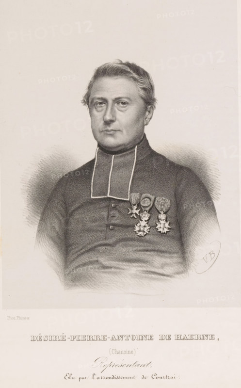 Désiré-Pierre-Antoine de Haerne, Reproduction of a photo of a portrait of Désiré de Haerne, print, reproduction, page, inscription: 'Représentant, Elu par l'arrondissement de Courtrai.', printmaker: Henri Borremans, Brussels, after photo by Alphonse Plumier, c. 1853 - in or before 1858, Henri Borremans, Alphonse Plumier, printmaker, paper, lithography, height 202 mm x width 153 mm, Person, Désiré de Haerne, historical persons, A monochrome portrait drawing of a man shown from the waist up wearing a dark clerical garment with a rectangular white-trimmed collar; he has short, combed hair and a neutral facial expression with eyes looking forward. Three decorative medals pinned to his chest hang from ribbons and display ornate star-shaped designs. Shaded pencil strokes create a soft halo effect behind his shoulders and subtle folds and buttons on his clothing. The lower area of the image shows a lighter background and the artist's initials inside an oval near the right edge.
