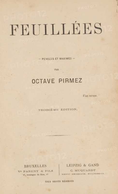 Feuillées, pensées et maximes by Octave Pirmez, book, inscription: '...', dedication: 'a Monsieur Alexandre Charlier., Souvenir de l'author., OP, Acoz. le 29 juilliet 1872.', annotation: 'JULY, 1998', writer (clerical worker): Octave Pirmez, publisher: Parent et Fils, Brussels, publisher: C. Muquardt, Ghent, Leipzig, c. 1875, Octave Pirmez, Parent et Fils, C. Muquardt, writer (clerical worker), publisher, Saxony, pasteboard, biological material, paper, leather, printing, decorated paper, combined marbled paper, albumen print, height 234 mm x width 158 mm x thickness 24 mm, A faded off-white page with aged spots and discoloration, featuring large dark serif lettering across the top and several lines of smaller dark type centered down the page, a small ornamental flourish near the middle, a few faint stains and smudges scattered across the surface, and a horizontal rule separating two blocks of printed information near the lower portion.