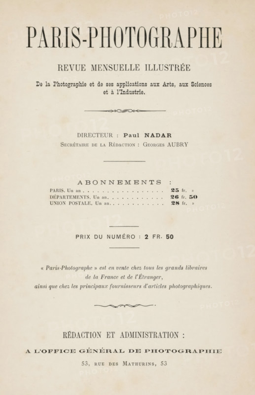Paris-Photographe première année 1891 No 3, page, magazine, 1891, paper, engraving, printing, collotype, autotype, photoaquatint, height 272 mm x width 180 mm x thickness 6 mm, Magazine is in a binder., A cream-colored page with a large bold title at the top, smaller lines of printed text and decorative flourishes arranged vertically down the center, several horizontal dividing lines, and scattered smaller type blocks toward the middle and bottom; the paper shows light aged spots and subtle discoloration.