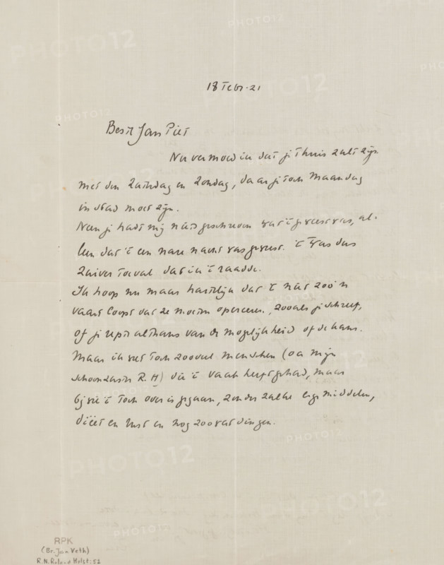 Letter to Jan Veth, letter, writer (clerical worker): Richard Nicolaüs Roland Holst, 1921-02-18, writer (clerical worker), materials by function, paper, ink, writing (processes), pen, height 425 mm x width 425 mm, Person, Jan Veth, painting (including book-illumination, miniature-painting), exhibition, art, diseases, Paris, A sheet of off-white paper with visible vertical and horizontal fold lines and a faint grid texture, containing a column of dark ink handwriting across the upper two-thirds of the page; the handwriting is cursive and slanted, with varying line spacing and occasional darker strokes, and there is a small block of printed letters in the lower left corner; the lower portion of the page is mostly blank with some faint, lighter marks and the paper shows slight discoloration spots and a few small creases.