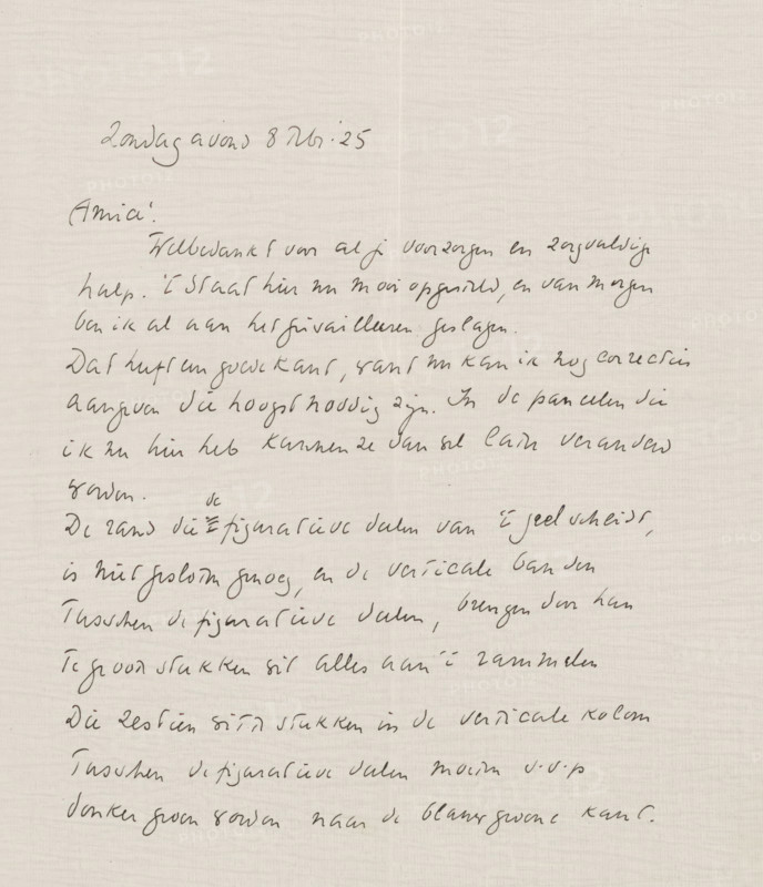Letter to Willem Bogtman, letter, writer (clerical worker): Richard Nicolaüs Roland Holst, Paris, 1925-02-08, writer (clerical worker), draftsman (artist), materials by function, paper, ink, pencil, writing (processes), pen, height 425 mm x width 425 mm, Person, Willem Bogtman, exhibition, art, plan, architecture, applied arts, arts and crafts, industrial design, A sheet of off-white lined paper filled with cursive handwriting in dark ink, the writing appearing in multiple slanted lines across the page with variable spacing and occasional loops and flourishes, a larger gap near the top where a short line of script is set apart, and faint horizontal texture visible on the paper background.
