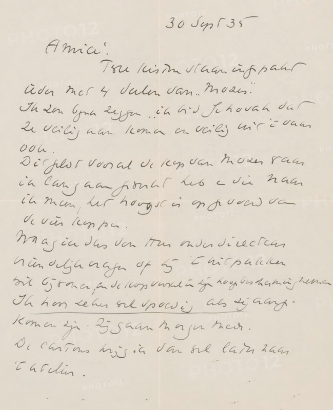 Letter to Willem Bogtman, letter, writer (clerical worker): Richard Nicolaüs Roland Holst, 1935-09-30, writer (clerical worker), materials by function, paper, ink, writing (processes), pen, height 425 mm x width 425 mm, Person, De Telegraaf, Willem Bogtman, Joep Nicolas, workshop, studio of the artist (in general), drawing, exhibition, art, applied arts, arts and crafts, industrial design, Amsterdam, Utrecht, Dom van Utrecht, Overveen, Domkerk (Utrecht), A sheet of off-white paper with handwritten cursive script in dark ink covering most of the surface, showing a vertical crease down the center and a faint horizontal crease across the middle, uneven ink strokes and slight smudging in places, with lines of flowing script beginning near the top and continuing toward the bottom, margins visible around the edges and a few small darker specks and tiny stains scattered near the lower portion.