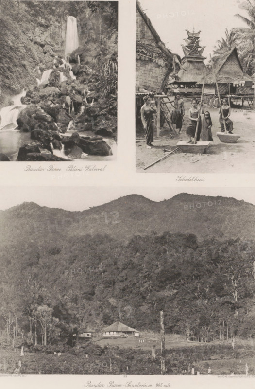 Waterfall (top left), Batak village with skull house (top right) and sanatorium (bottom) in Bandar-Baroe on Sumatra, Bandar Baroe Petani Waterfall (top left), Skull house (top right), Bandar Baroe-Sanatorium 905 mtr (bottom), photomechanical print, Part of Album with heliogravures by Sumatra's east coast., number: '53', photographer: Carl J. Kleingrothe, Sumatra, cliché maker: Johann Baptist Obernetter, Munich, in or before 1898, Carl J. Kleingrothe, Johann Baptist Obernetter, photographer, cliché maker, Bavaria, paper, photoaquatint, heliogravure, height 133 mm x width 97 mm, height 148 mm x width 100 mm, height 155 mm x width 217 mm, hospital, village, waterfall, charnelhouse, ossuary, A tall waterfall cascades down a rocky slope surrounded by dense vegetation, with multiple smaller streams flowing over dark boulders into a pool below. Adjacent to this is a village scene with several people standing near woven and thatched structures, including women using long poles over rectangular...