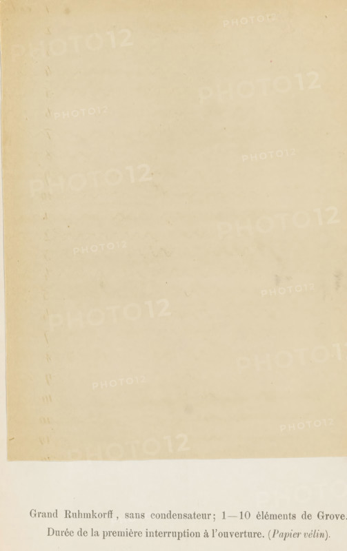 Registration of electricity waves generated by a spark inductor, Grand Ruhmkorff, sans condensateur, 1-10 éléments de Grove. Durée de la première interruption à l'ouverture (Papier vélin), photograph, page, number: 'Pl. V*.', inscription: 'Durée de la première interruption à l'ouverture. (Papier vélin).', photographer: Willem Cornelis van Dijk, c. 1865 - in or before 1870, paper, albumen print, height 153 mm x width 115 mm, Photo on ninth unnumbered page after page 368., electrical phenomena, A large rectangular sheet of aged paper fills most of the image, showing a pale beige color with subtle variations, faint smudges, and small blemishes across its surface; the left edge of the sheet displays a vertical row of small indentations and a slightly darker margin, while the bottom portion of the image reveals a lighter strip of paper beneath the main sheet.