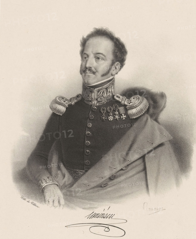 Portrait of Jan Nepomucen Uminski, Uminski, print, printmaker: Pierre Roch Vigneron, printer (person): François Jean Villain, Paris, 1818 - 1852, printer (person), paper, chine collé, lithography, height 512 mm x width 363 mm, Person, Jan Nepomucen Uminski, historical persons, A monochrome portrait of a man shown from the waist up wearing a decorated military uniform with ornate shoulder epaulettes and a high collar, a sash draped across his chest, a cloak over one shoulder, a hand resting on his abdomen, a curled mustache and sideburns, and a short curly hairstyle, with medal-like decorations visible on his chest and a softly shaded background.