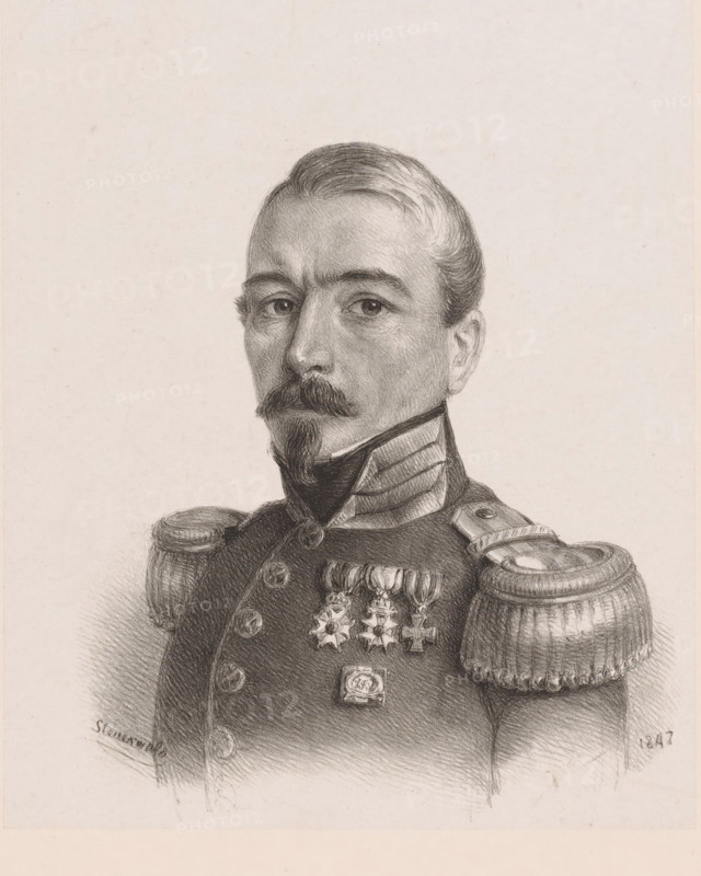 Self-portrait, print, printmaker: Christian Heinrich Gottlieb Steuerwald, Dordrecht, 1847, paper, chine collé, lithography, lithography on chine collé, height 378 mm x width 308 mm, Person, historical persons, A monochrome pencil portrait of a man shown from the chest up wearing a formal military uniform with high collar and ornate shoulder epaulettes, his hair is neatly combed back and he has a mustache and a small pointed beard, his expression is neutral and his gaze is directed slightly to the viewer's left, the uniform features rows of decorative buttons and several hanging medals on the chest, shading and fine lines create detailed contours of the face, hair, and fabric against a plain light background.