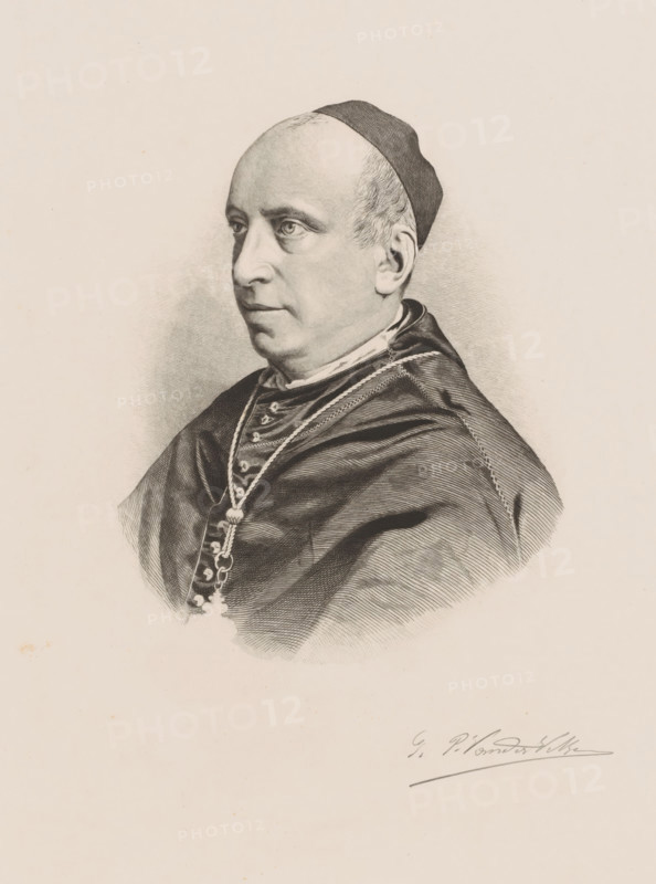Portrait of Canon Alphonse de Leyn, print, printmaker: Willem Philip van der Veken (signed by artist), 1873 - 1914, paper, chine collé, etching, height 300 mm x width 222 mm, Person, Alphonse de Leyn, historical persons, adult man, A detailed black and white portrait of a man shown from the shoulders upward in three-quarter profile facing left, wearing a skullcap and a dark robe with visible folds and stitched edges, a decorative chain around his neck with a pendant, short hair at the temples, a prominent nose, and a calm facial expression, set against a plain light background.
